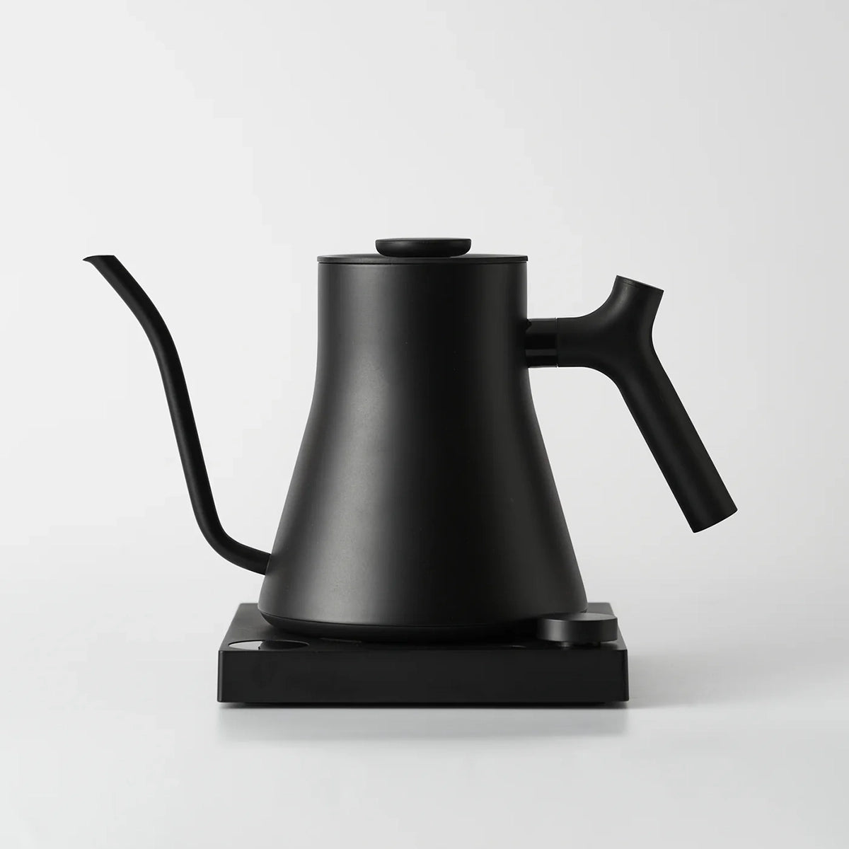 細口のコーヒードリップ用電気ケトル Fellow Stagg EKG Pro Electric 細口のコーヒードリップ用電気ケトル Fellow Stagg EKG Pro Electric