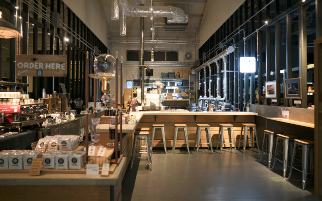 FLATWHITE COFFEE FACTORYroasting works(三春店)